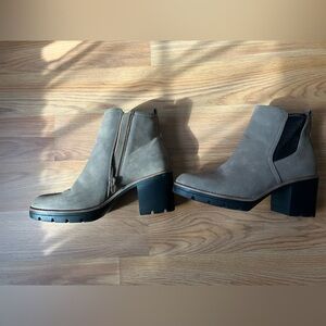 Heeled boots